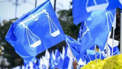 国阵3PM开会　料商组建联合政府